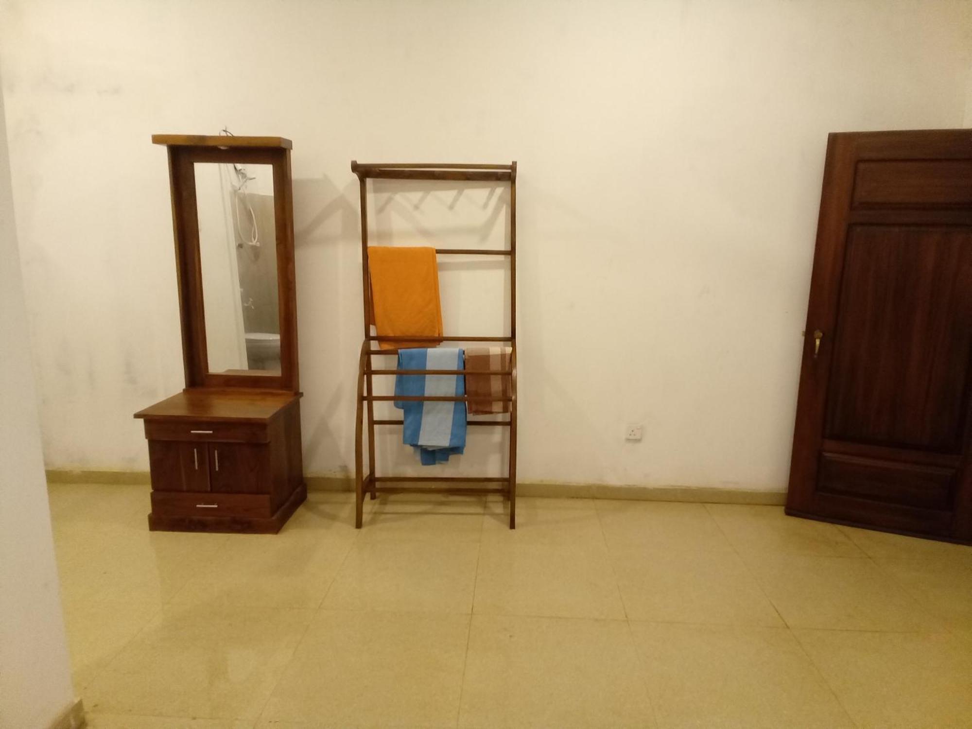 Hotel Kusuma'S Lazy Left Midigama East Esterno foto